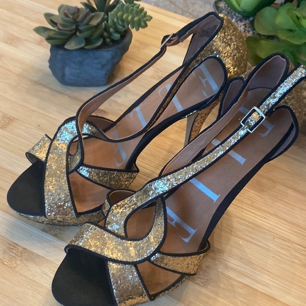 Gold Glitter Strapy Platform Heels Sz 9